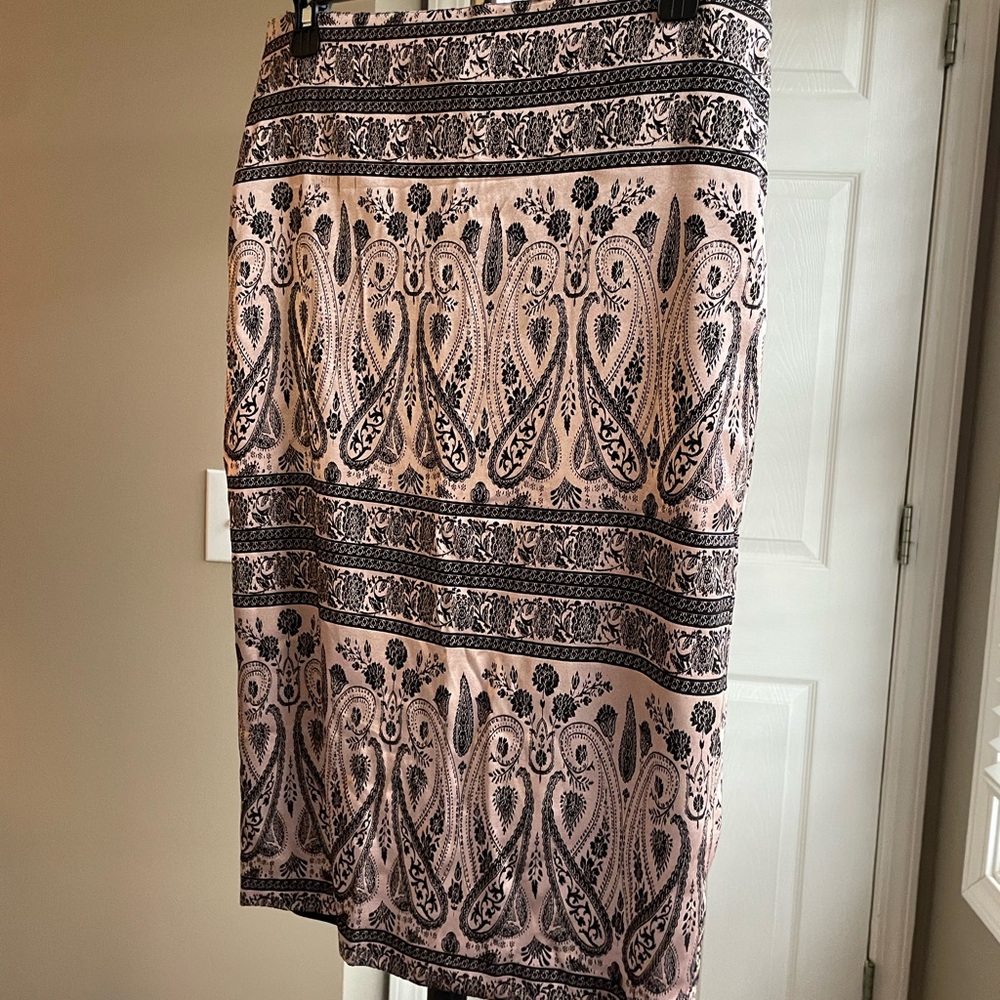 Women’s Pencil Skirt